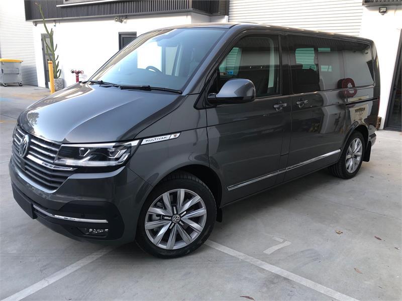 >2023 VOLKSWAGEN MULTIVAN 4D WAGON HIGHLINE TDI450 4MOTION SWB T6.1 MY23