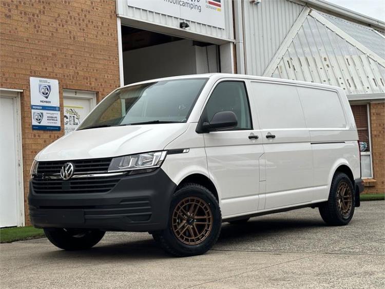 2023 VOLKSWAGEN TRANSPORTER 3D VAN TDI450 LWB 4MOTION T6.1 MY23