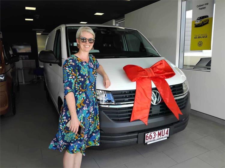 2024 VOLKSWAGEN TRANSPORTER 3D VAN TDI340 SWB T6.1 MY24
